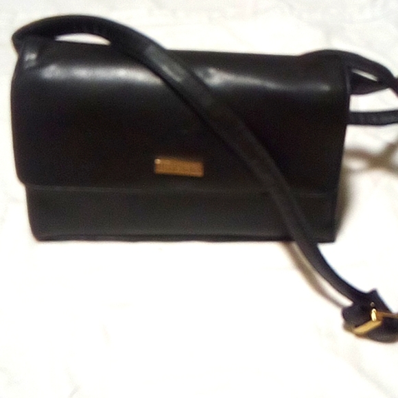 KOLTOV Bags This Cute Vintage Koltov Leather Purse Cleaned Up